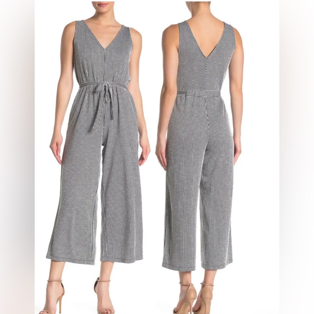 MAX STUDIO STRIPED TIE WAIST SLEEVES CROP JUMPSUIT SIZE S COLOR WHITE/BLUE NWT